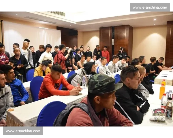 周志鹏对决崔洪万巅峰视频回顾力量技巧与勇气的正面对撞瞬间 周志鹏对决崔洪万巅峰视频回顾力量技巧与勇气的正面对撞瞬间