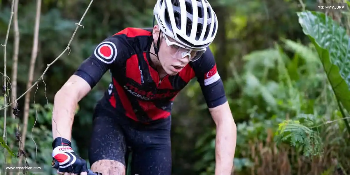 <strong>BB贝博艾弗森官网</strong>用激情点燃赛场，用热爱拥抱每一刻！❤️‍🔥